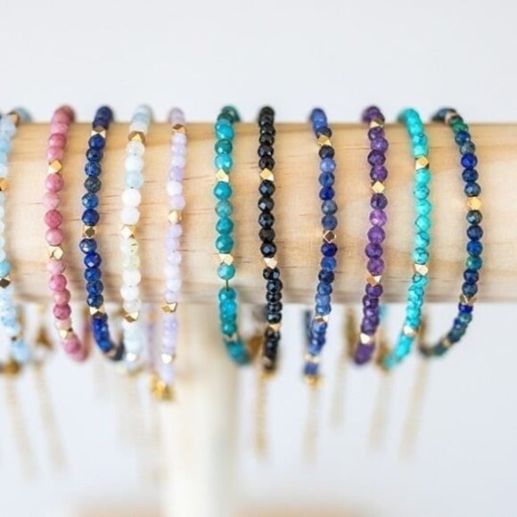 Bracelets Bundle of 2 Phoenix Turquoise Beaded Bracelets Stacking Bracelets - Picture 8 of 8